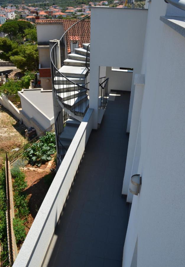 Apartmani Rita Слатине Экстерьер фото