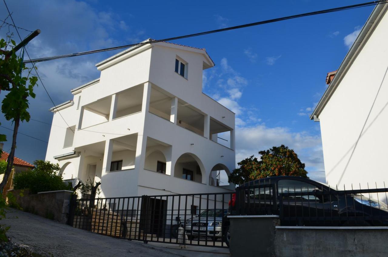 Apartmani Rita Слатине Экстерьер фото